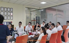 依斯倍在蘇州總部為全體銷售團(tuán)隊(duì)開(kāi)展一場(chǎng)為期兩天的銷售專業(yè)流程體系知識(shí)培訓(xùn)